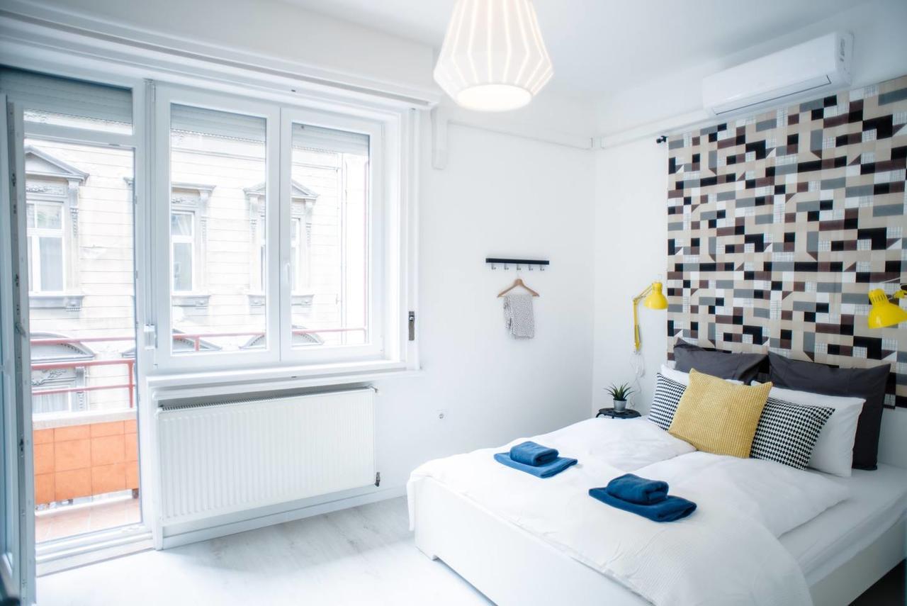 Central New Home With 3 Bedrooms, A/C And Balcony Budapest Exterior photo